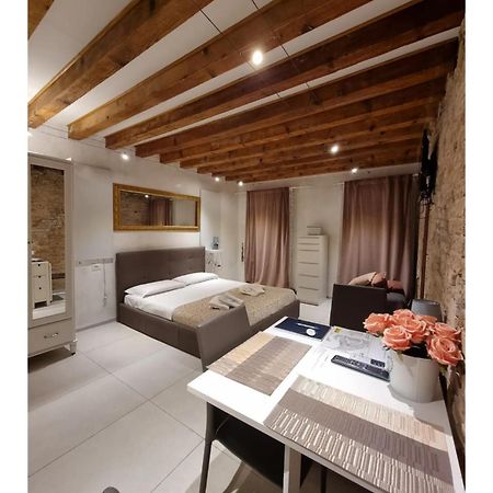 San Marco 865 - Luxury And Central Venezia Esterno foto